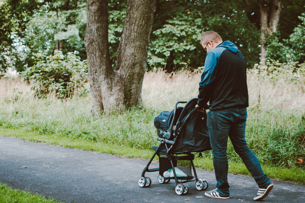 How Do I Choose A Stroller With A One-hand Fold?