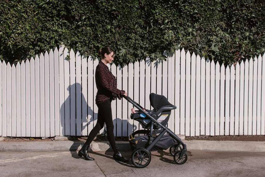 UPPAbaby Vista V2 Stroller - Greyson (Charcoal Melange/Carbon/Saddle Leather) + Mesa Infant Car Seat - Jordan (Charcoal Melange) Merino Wool